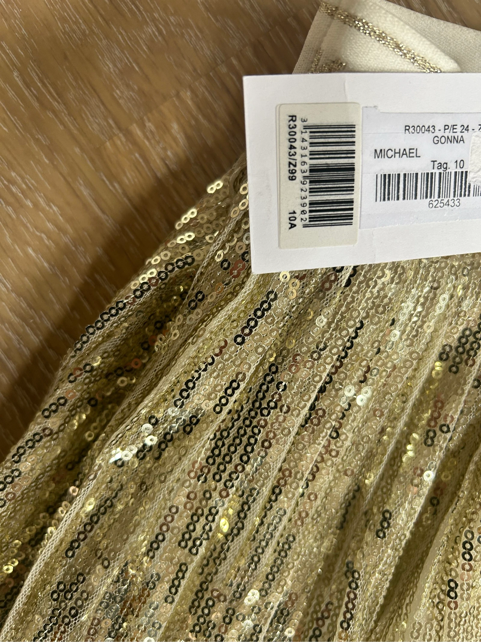 Michael Kors golden skirt – photo 9